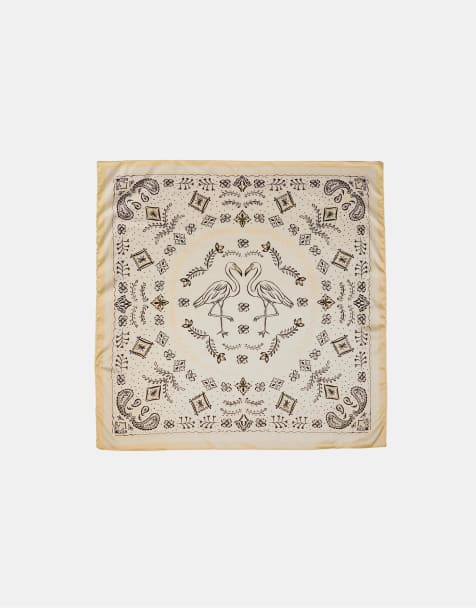 Stradivarius Flamingo paisley scarf in ecru - view 1