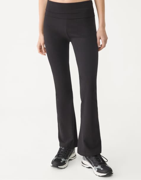 Stradivarius flared leggings in black - view 1