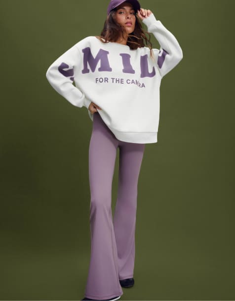 Stradivarius Flared leggings in purple - view 1