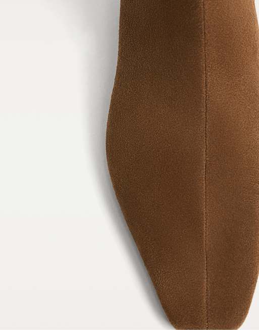 Stradivarius Flat leather ankle boots in brown