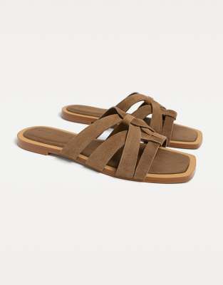  flat split leather sandals in beige