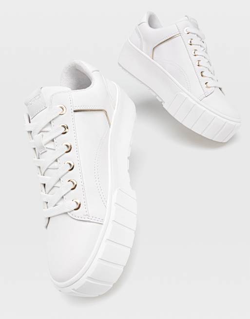 Stradivarius store platform trainers