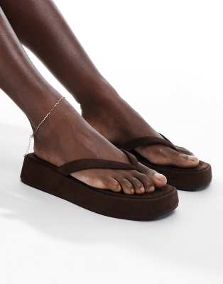 Stradivarius Flatform Sandals