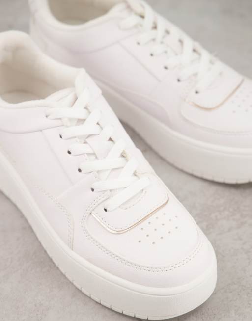 Stradivarius 2025 platform trainers