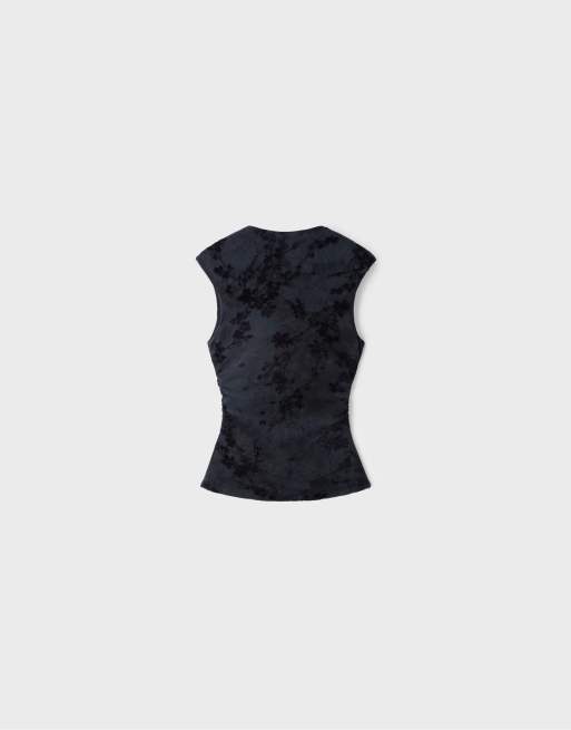 Stradivarius Flocked sleeveless funnel neck t-shirt in dark grey, 7 of 7