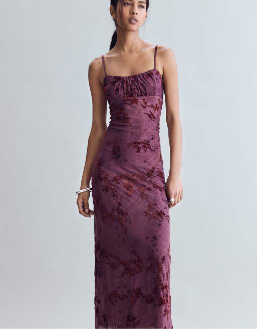 Stradivarius Flocked strap midi dress in purple, 5 of 7