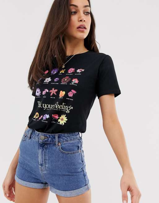 Stradivarius floral print motif t shirt in black