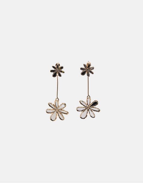 Stradivarius Flower dangle earrings in gold - view 1
