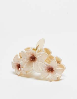 Stradivarius Stradivarius flower detail claw clip in ecru-Neutral