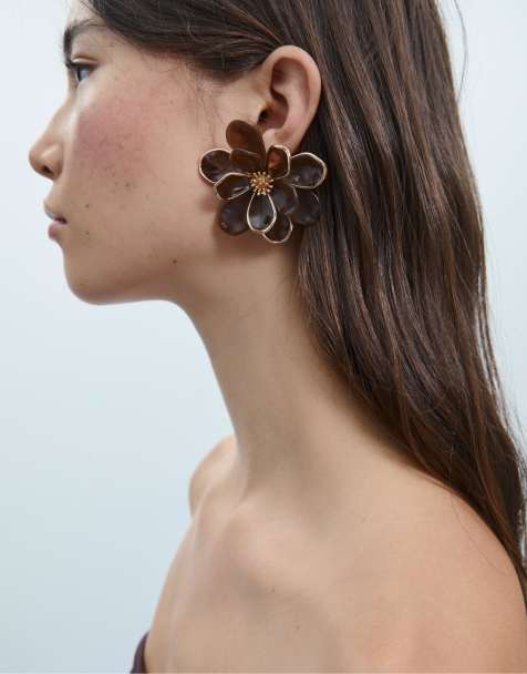 Stradivarius Flower petal earrings in brown - view 1