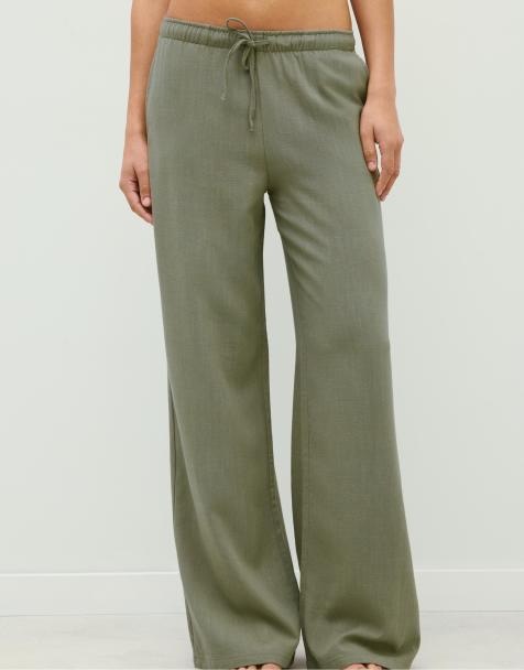 Stradivarius Flowing linen blend trousers in khaki - view 1
