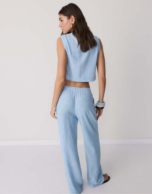 Stradivarius Flowing metallic thread trousers in blue, 4 of 4