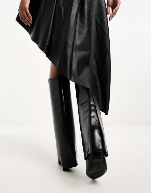 Baggy Jeans Are Knee High Boots Out Of Style 2019 Stradivarius