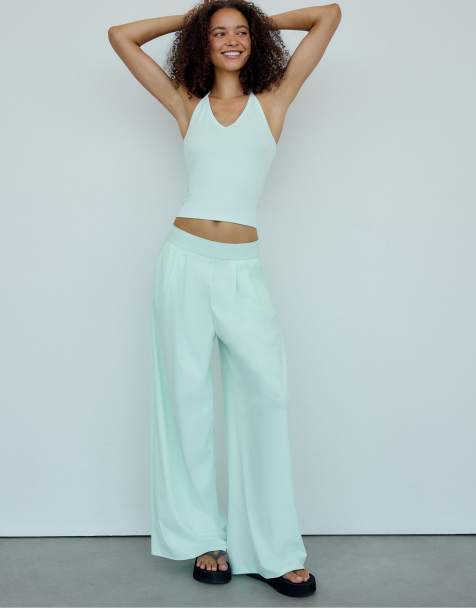 Stradivarius - Formsyet turkis top med halterneck - view 1