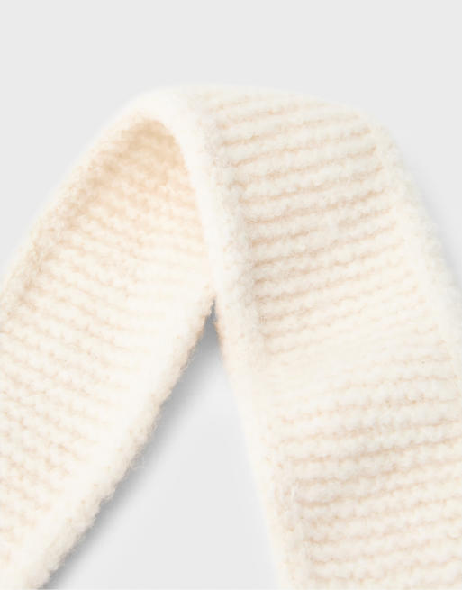 Stradivarius foulard triangolare ecrù, 4 di 4