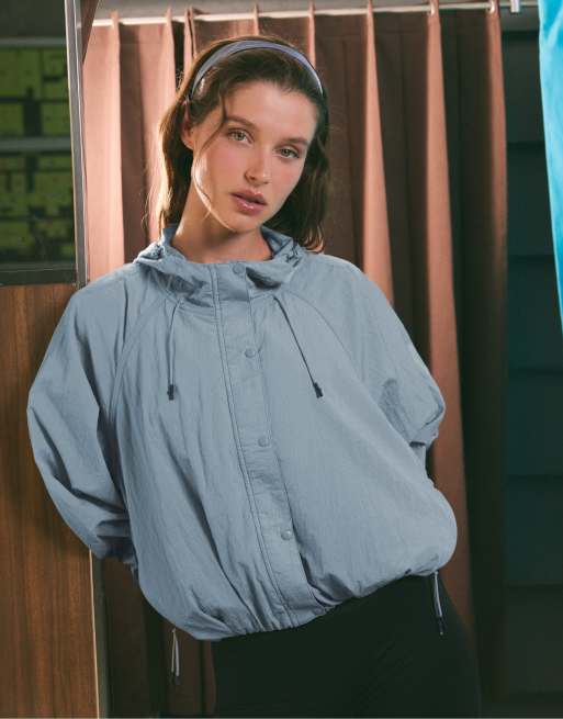 Stradivarius Gathered cropped jacket in sky blue, 5 of 7