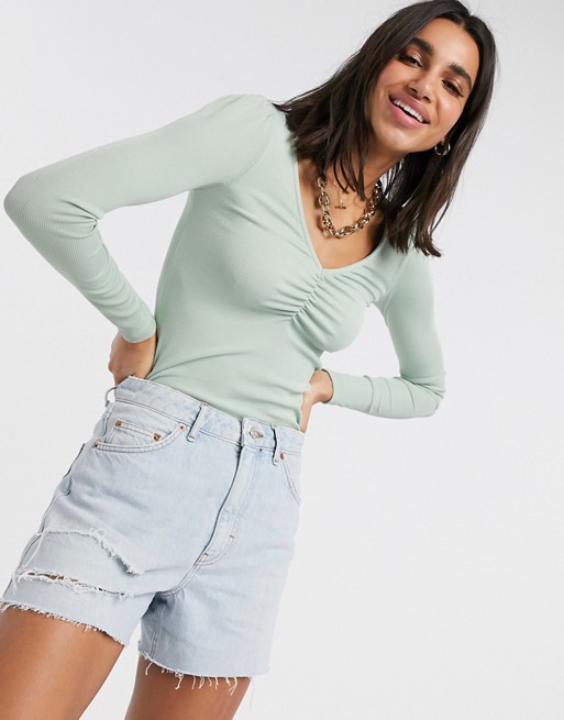 Stradivarius gathered front top in mint