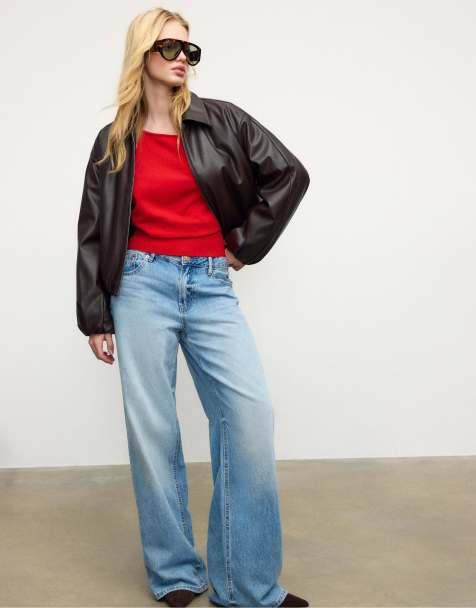 Stradivarius - Gebreide sweater met boothals in rood - view 1