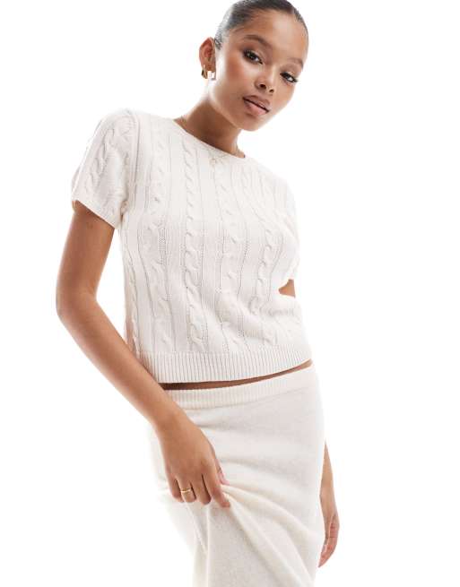 Stradivarius - Gebreide top met korte mouwen in ecru