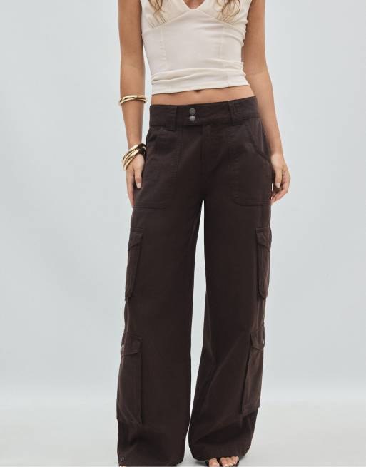 Stradivarius gerade Cargo-Hose in Braun, 2 von 7