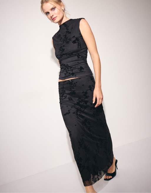 Stradivarius gerader Midirock aus Tüll in Schwarz, 5 von 7