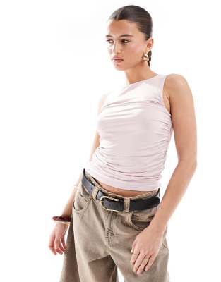 Stradivarius - Gerafftes Tanktop in Babyrosa