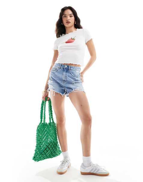 Stradivarius - Gescheurde denim short in lichtblauw - view 1