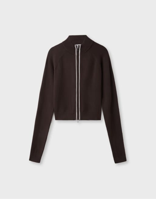 Stradivarius gestreifte Strickjacke mit Reißverschluss in Braun, 5 von 6