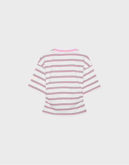 Stradivarius – Gestreiftes T-Shirt in Kaugummirosa mit V-Ausschnitt und Kimonoärmeln, 6 von 6