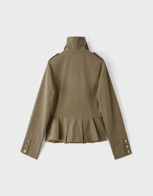 Stradivarius getailleerde blazer met knoopsluiting in beige, 6 van 6