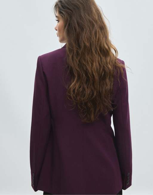 Stradivarius getailleerde blazer met knopen in bordeauxrood, 3 van 5