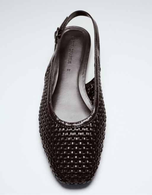 Stradivarius - Gevlochten slingback ballerina's in bruin, 7 van 7