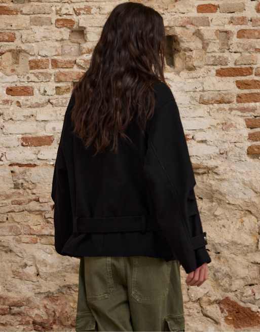 Stradivarius giacca con collo alto e bottoni nera, 3 di 7