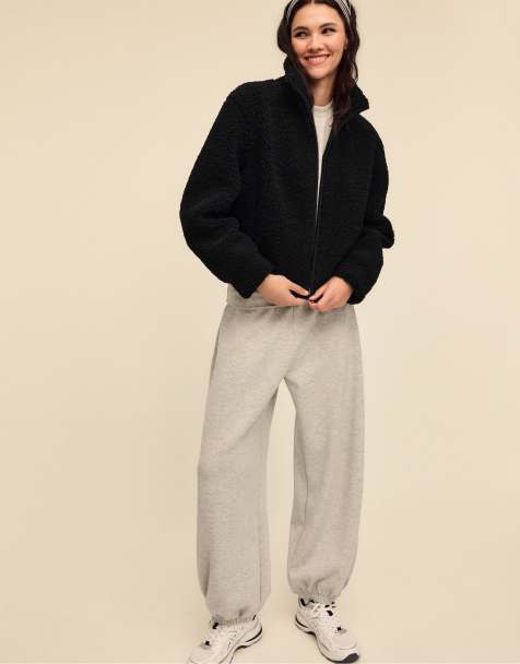 Stradivarius - Giacca effetto montone nera con zip - view 1