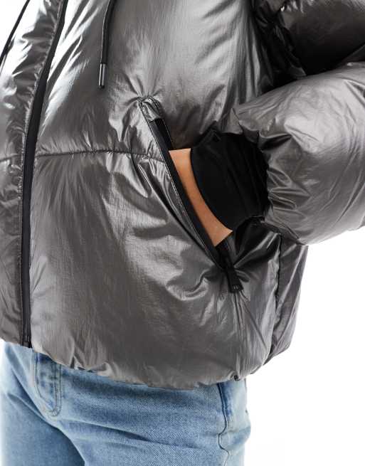 Stradivarius Giacca imbottita con cappuccio grigio metallizzato