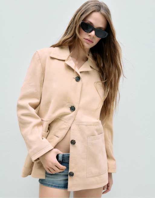 Stradivarius - Giacca in pelle color pietra con tasche, 2 di 3