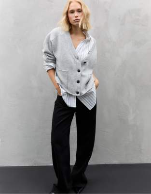 Gilet en maille avec col  superposition - chin - Stradivarius - Modalova