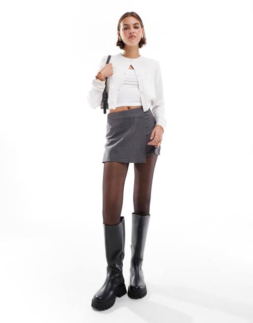 Stradivarius - Gonna pantalone a portafoglio grigia con motivo gessato, 2 di 5