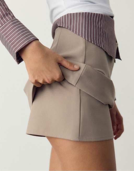 Stradivarius - Gonna pantalone beige con spacco laterale, 2 di 4