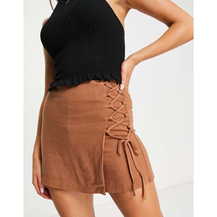 Stradivarius Gonna pantalone rustica color cioccolato con laccetti ASOS