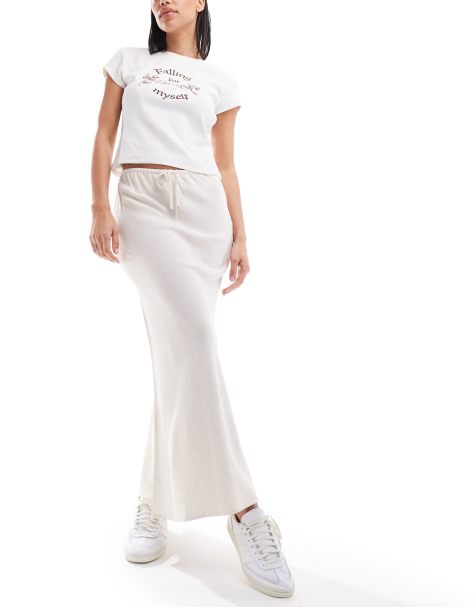 Stradivarius - Gonna sottoveste lunga beige effetto lino - view 1