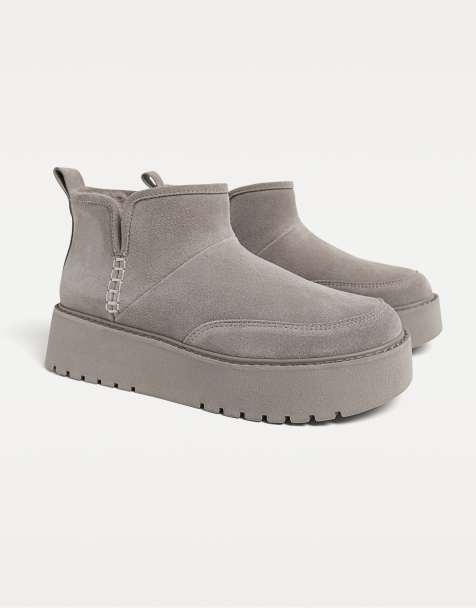 Stradivarius – Grå ankelboots i läder och fuskpäls - view 1