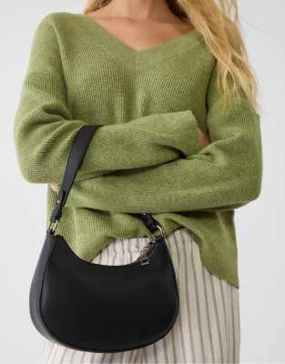 Stradivarius - Halbmondförmige Schultertasche in Schwarz