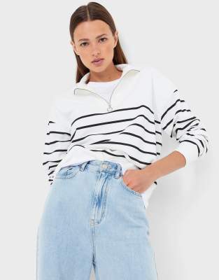 Stradivarius half zip cropped sweat in stripe