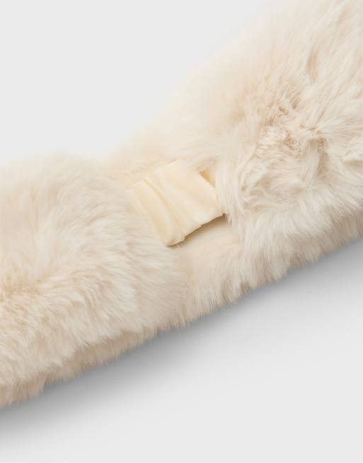 Stradivarius hårbånd i imiteret pels i ecru, 2 af 3