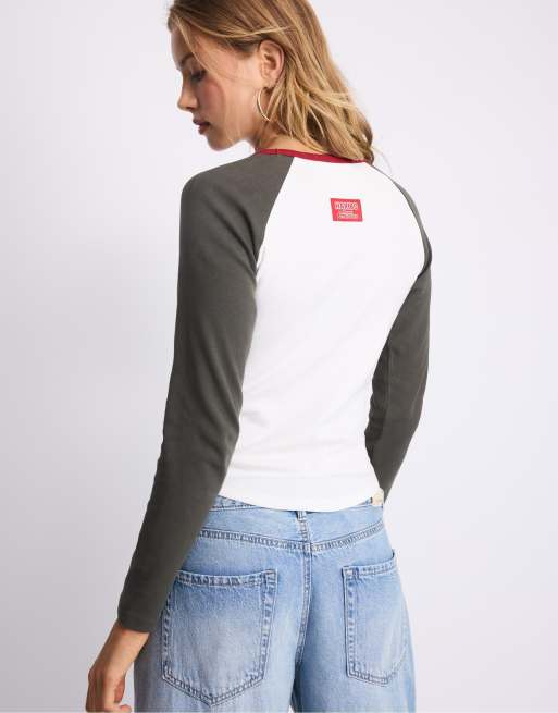 Stradivarius Haribo t-shirt in khaki, 3 of 7