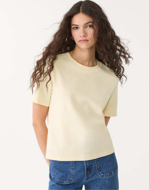 Stradivarius heavyweight regular fit t-shirt in yellow - view 1