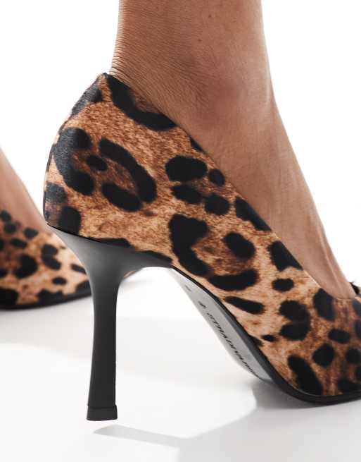 Stradivarius heeled court shoe in leopard ASOS