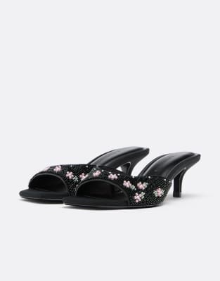 Heeled mule sandals with bead detail 