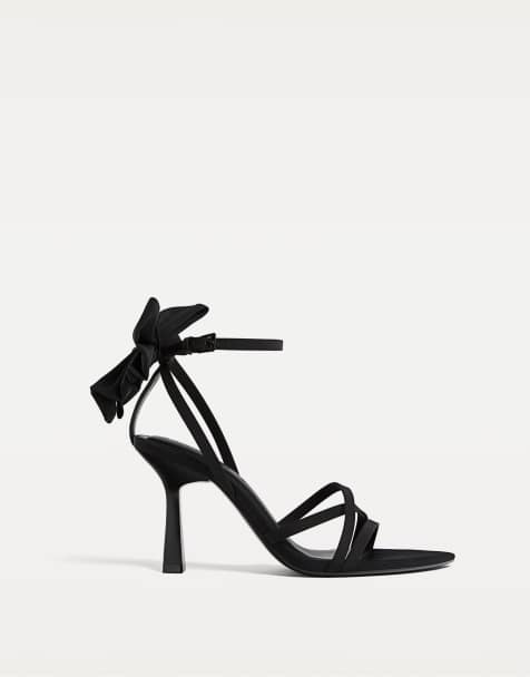 Stradivarius heeled sandals with bow in black - view 1